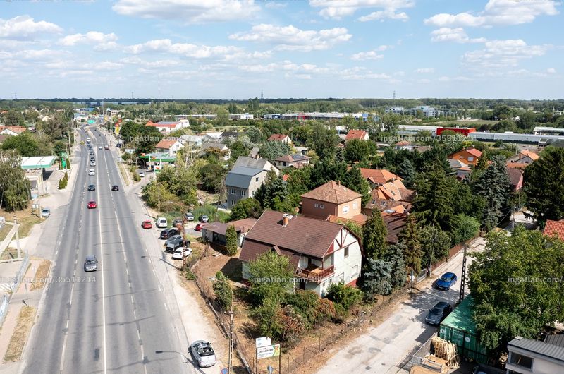 Érd, Elvira utca 1.
